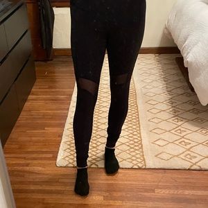 Lululemon size 6 pants